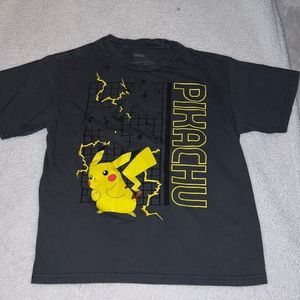 💲🔥Pokémon tee shirt, size Large Unisex for boy or girl, nice!💲❄️